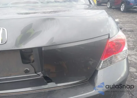 2010 Honda Accord 2.4 Ex-L from USA, damaged, VIN 1HGCP2F89AA167200